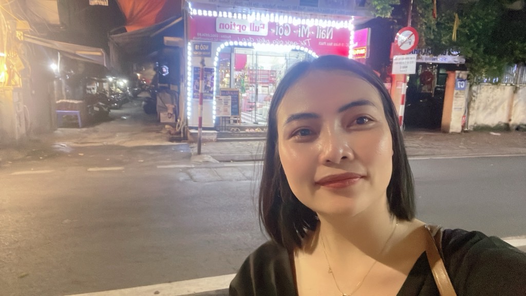 Bán nhà Hoàng Ngọc Phách - diện tích 73m2 4 tầng - Mặt phố, lô góc, 3 mặt thoáng - giá 39,5 tỷ