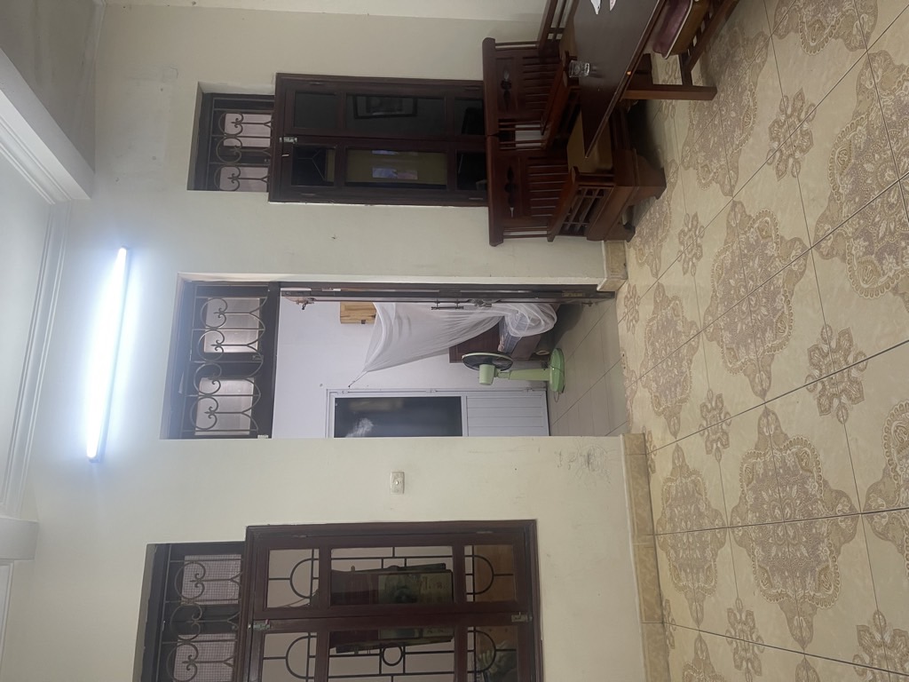 Bán nhà Hoàng Ngọc Phách - diện tích 73m2 4 tầng - Mặt phố, lô góc, 3 mặt thoáng - giá 39,5 tỷ