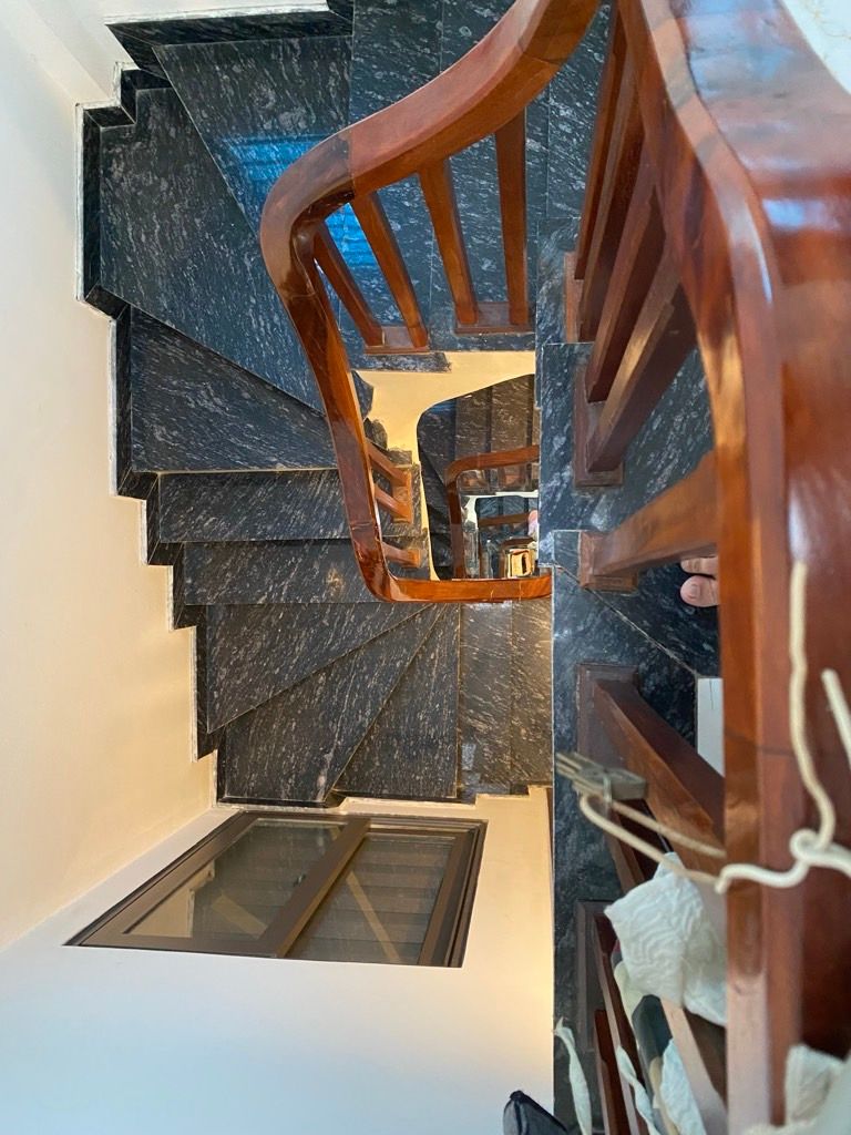 Bán nhà Kim Giang - diện tích 36m2 5 tầng - Lô góc 2 mặt thoáng - giá 10,5 tỷ