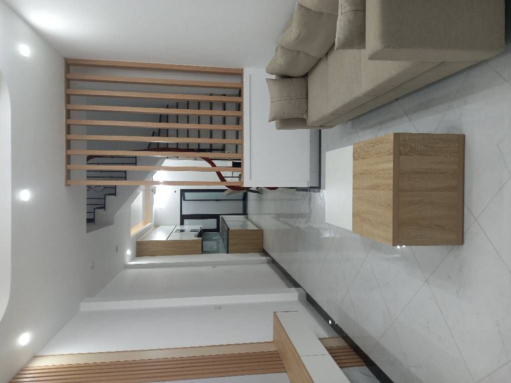 Bán nhà Nam Dư - diện tích 46m2 4 tầng - NGÕ THÔNG RA NGÕ 649 - giá 9,2 tỷ