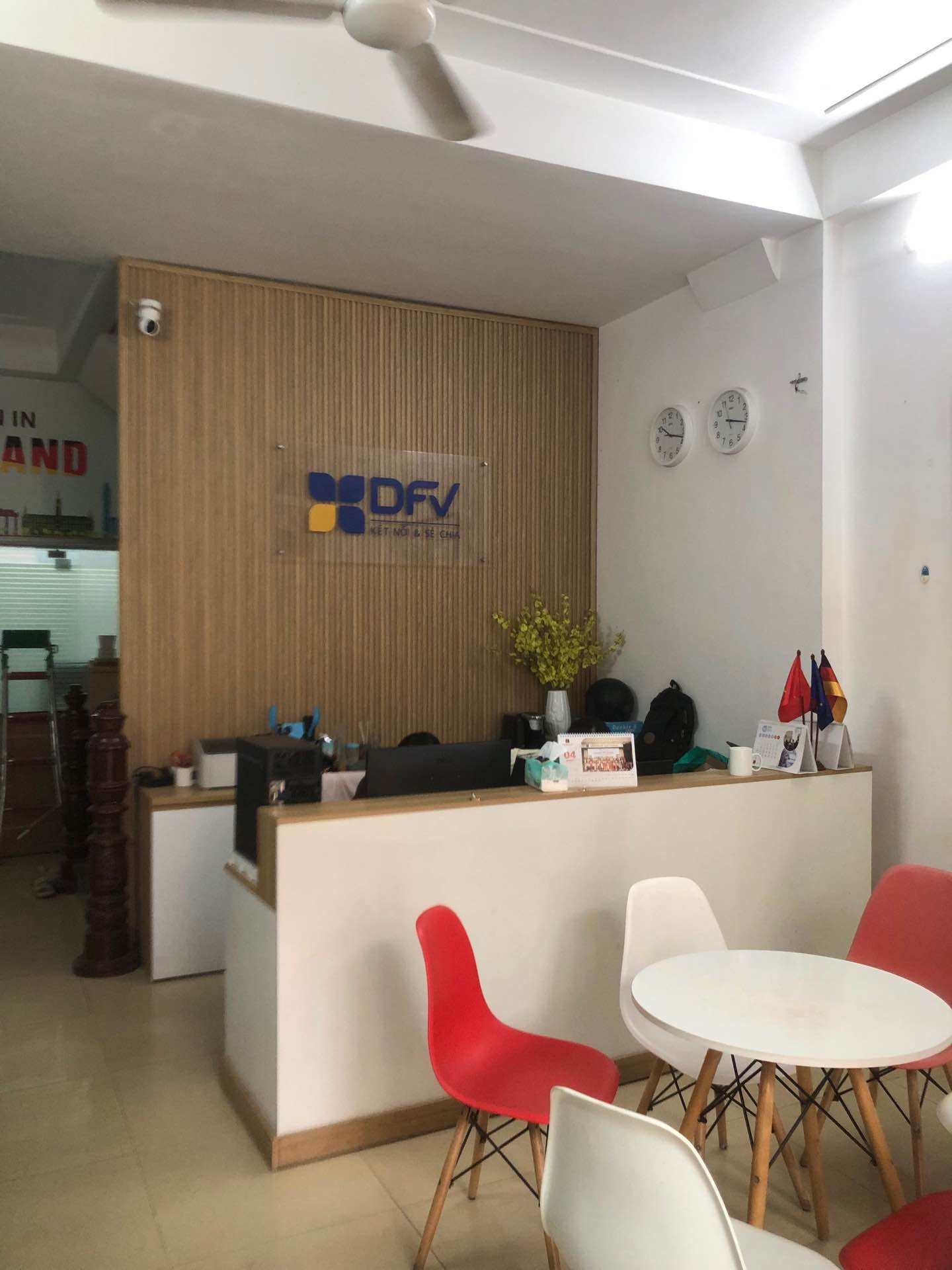 Bán nhà Bằng Liệt - diện tích 60m2 3 tầng - ô tô tránh - giá 19,5 tỷ