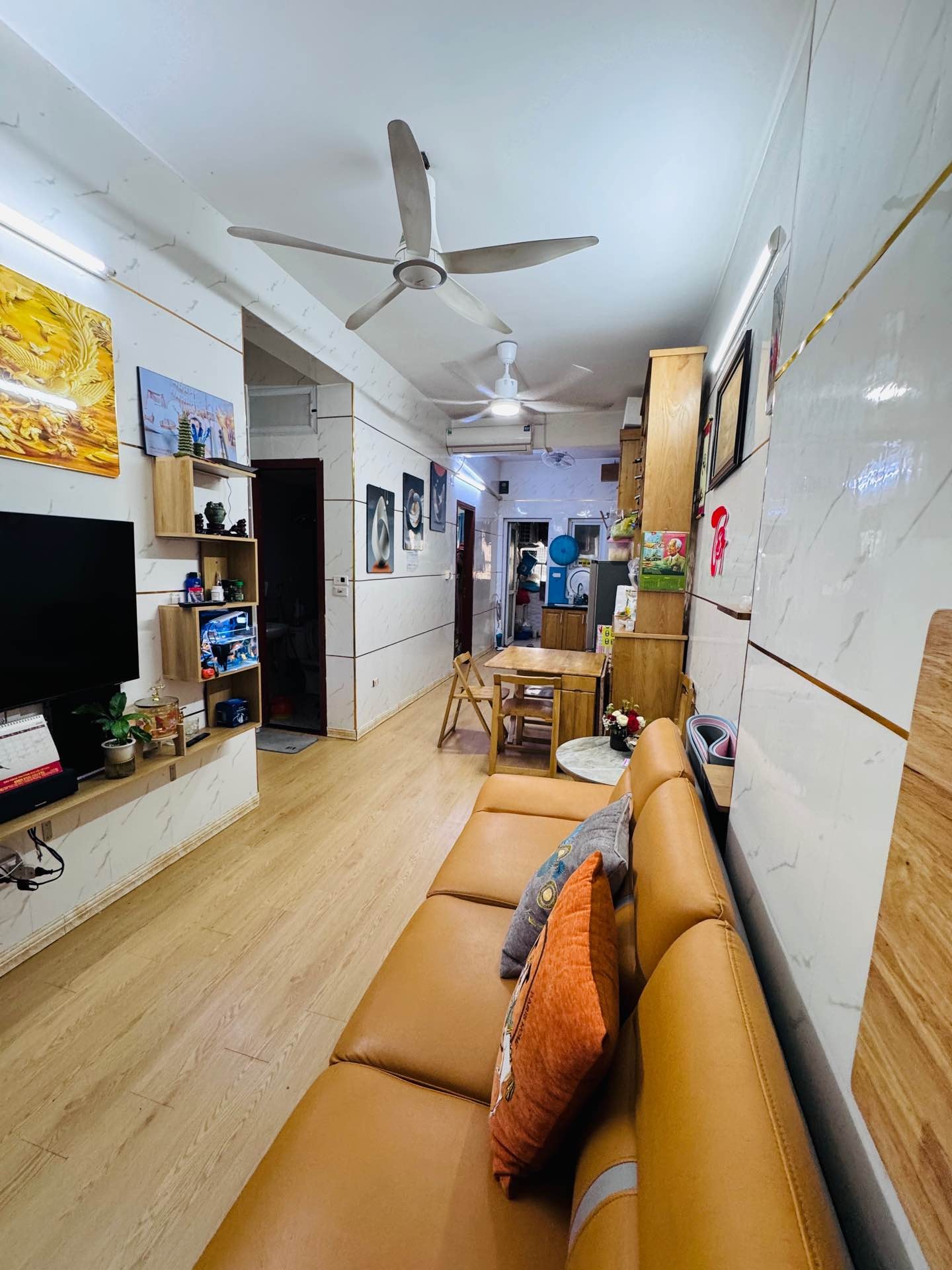 Bán nhà Nguyễn Xiển - diện tích 65m2 17 tầng - gần trường học các cấp - giá 4,7 tỷ