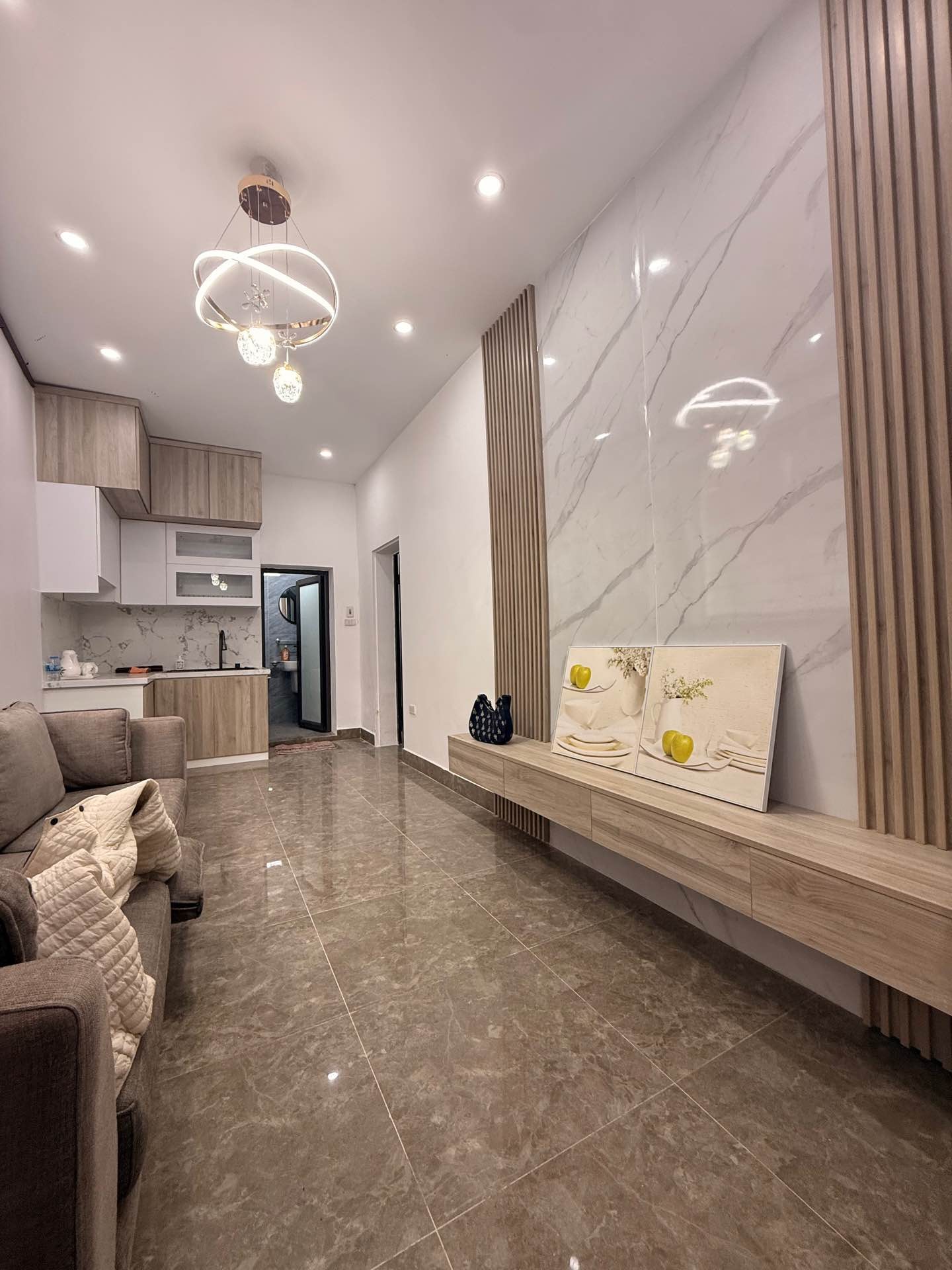 Bán nhà Mai Động - diện tích 32m2 1 tầng - Ngõ thông - giá 3,6 tỷ