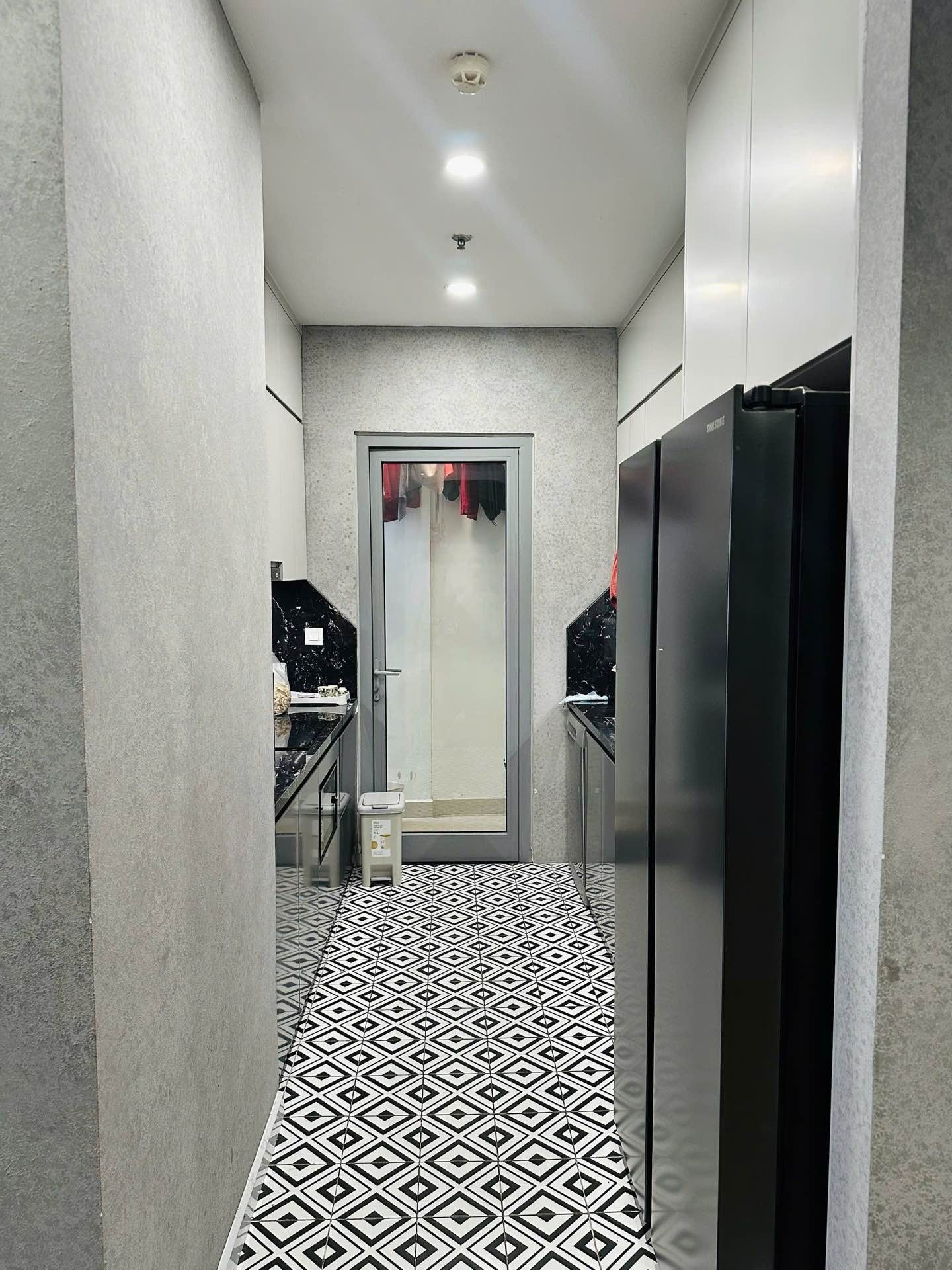 Bán nhà KĐT Vinhomes City Park Hill - diện tích 109m2 12 tầng - View Bể Bơi - giá 16 tỷ