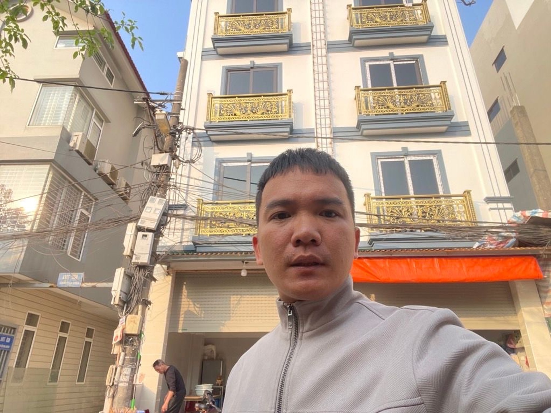 Bán nhà Nguyễn Khoái - diện tích 45m2 5 tầng - LÔ GÓC, Ô TÔ TRÁNH, KINH DOANH - giá 12 tỷ