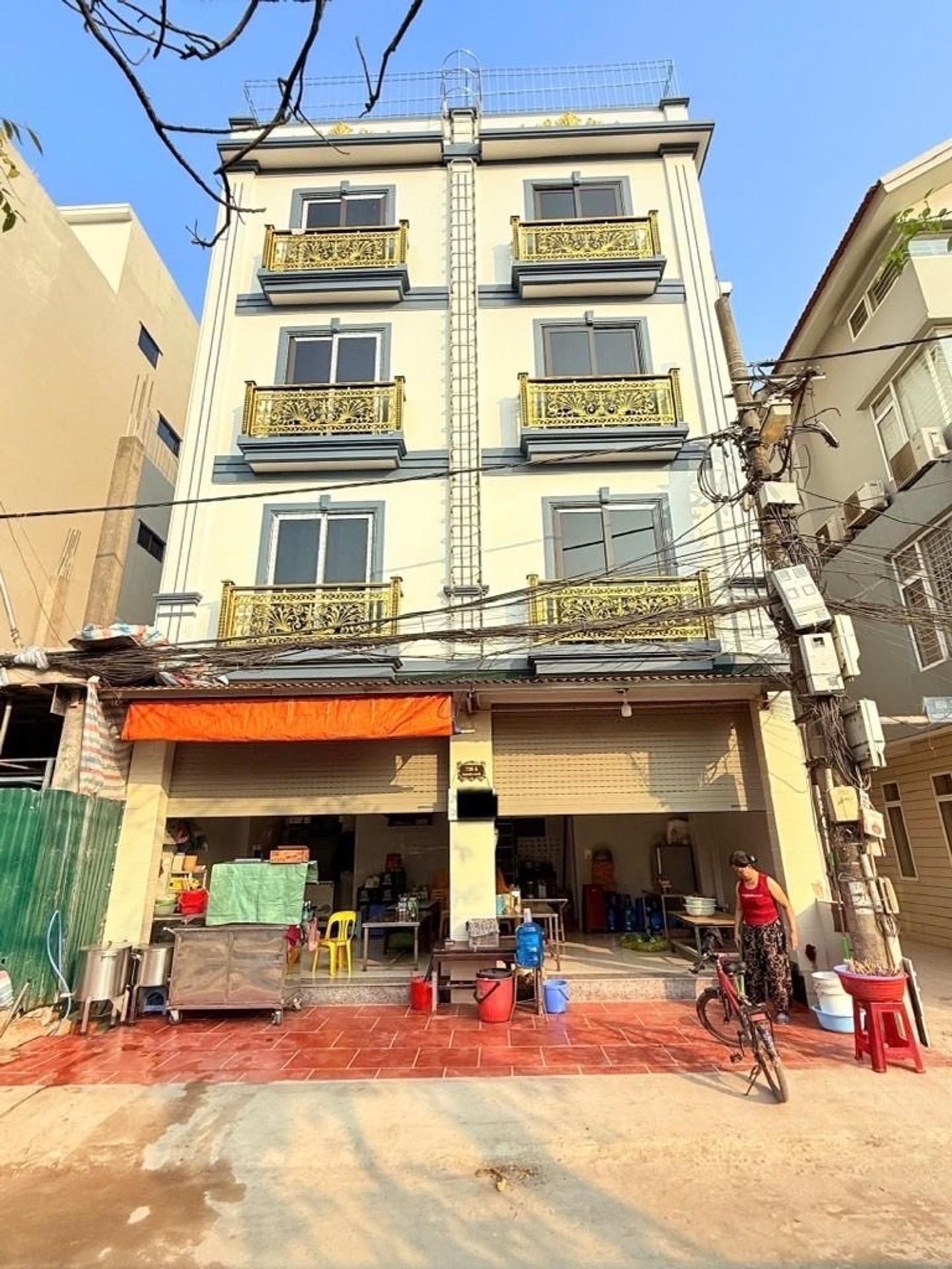 Bán nhà Nguyễn Khoái - diện tích 45m2 5 tầng - LÔ GÓC, Ô TÔ TRÁNH, KINH DOANH - giá 12 tỷ