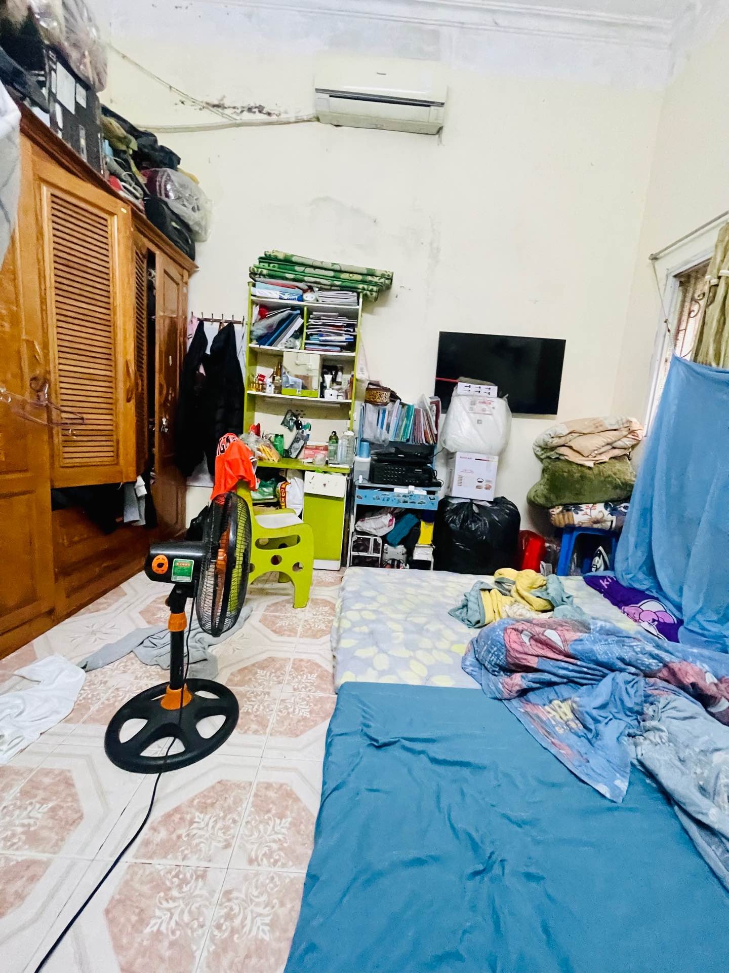 Bán nhà Lê Đại Hành - diện tích 24m2 3 tầng - Mặt phố kinh doanh - giá 9,3 tỷ