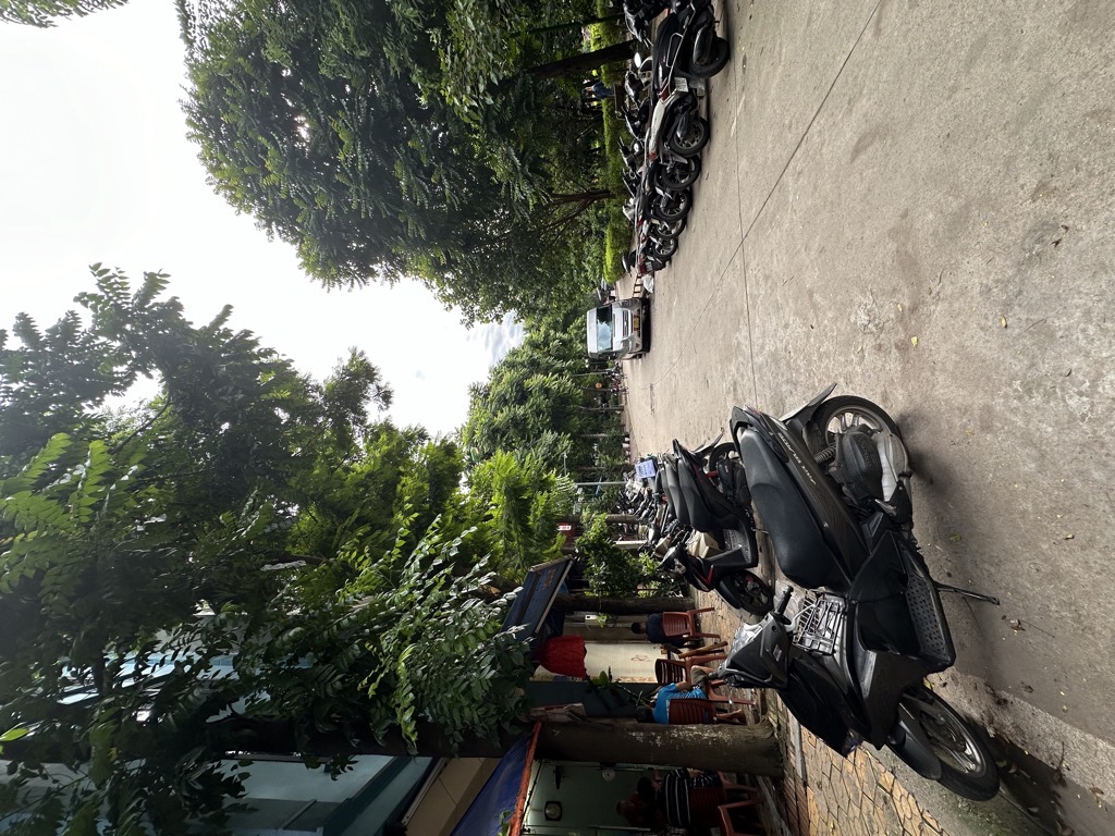 Bán nhà Trần Quang Diệu - diện tích 116m2 5 tầng - SIÊU HIẾM - KINH DOANH - VỈA HÈ VIEW CÔNG VIÊN - giá 36 tỷ