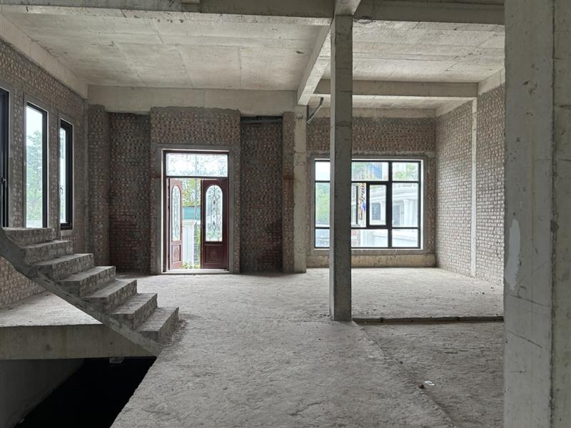 Bán nhà Tân Mai - diện tích 266.8m2 5 tầng - Biệt thự đắt giá trung tâm quận Hoàng Mai - giá 66,5 tỷ