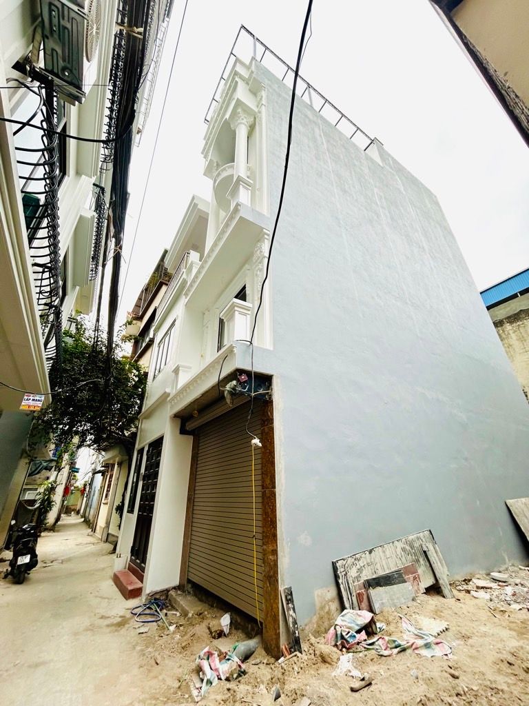 Bán nhà Hoàng Mai - diện tích 36m2 5 tầng - Thang máy - giá 7,6 tỷ
