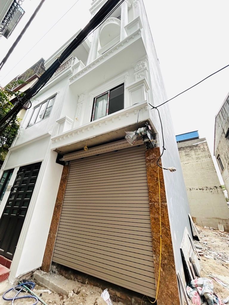 Bán nhà Hoàng Mai - diện tích 36m2 5 tầng - Thang máy - giá 7,6 tỷ
