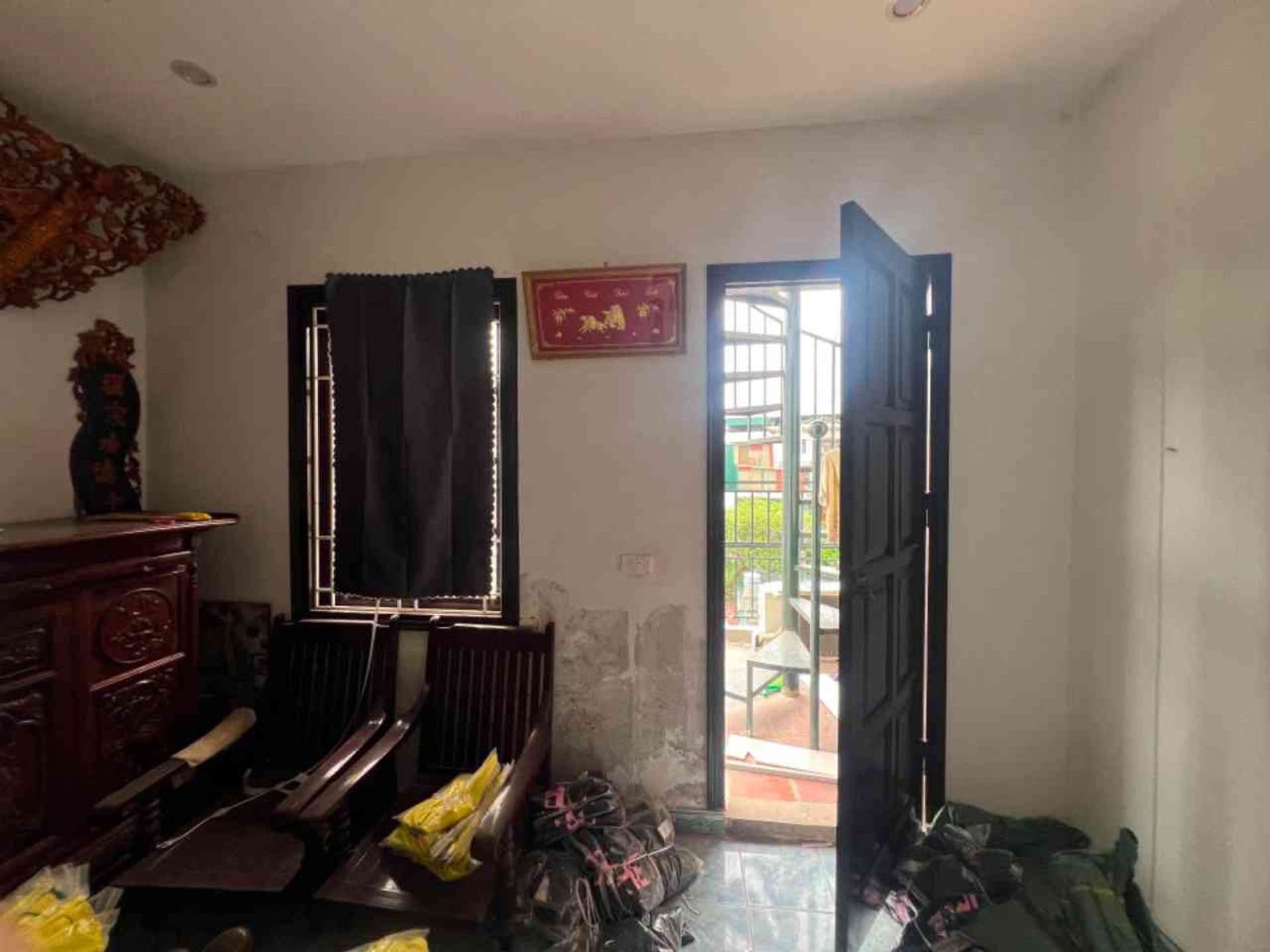 Bán nhà Hoàng Mai - diện tích 27m2 5 tầng - Ngõ thông, kinh doanh nhỏ - giá 6,95 tỷ