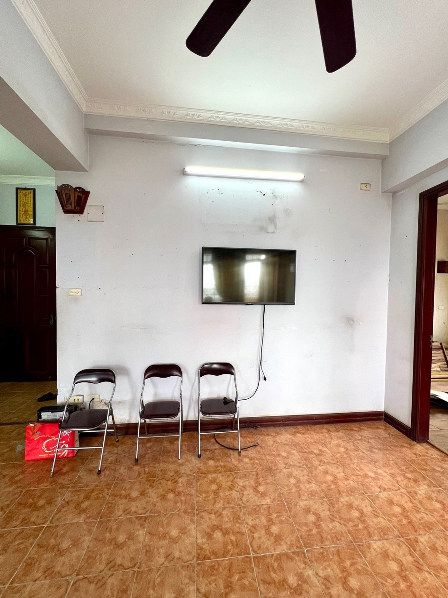 Bán nhà Định Công - diện tích 65m2 8 tầng - Lô góc đẹp - giá 5,8 tỷ