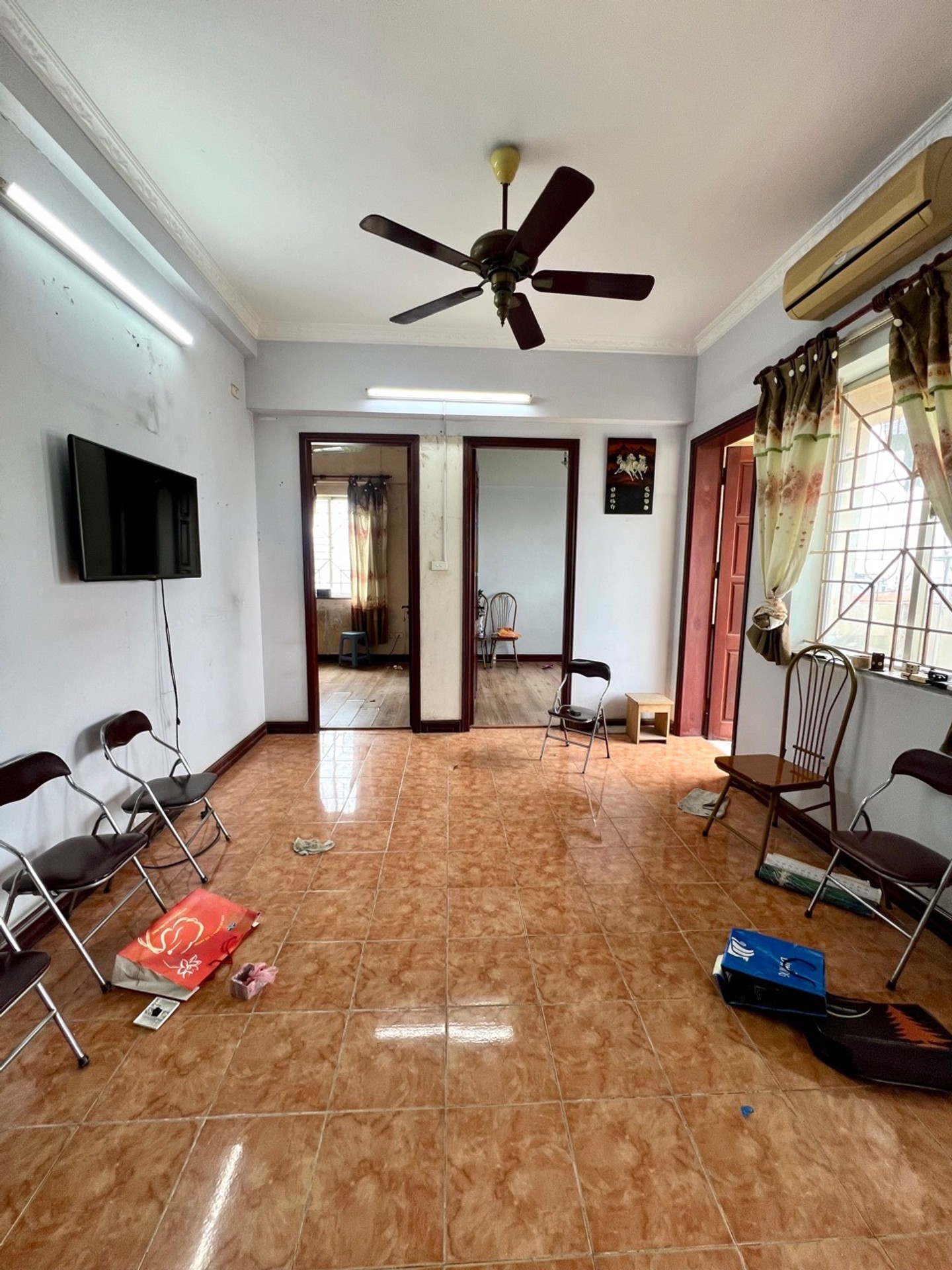 Bán nhà Định Công - diện tích 65m2 8 tầng - Lô góc đẹp - giá 5,8 tỷ