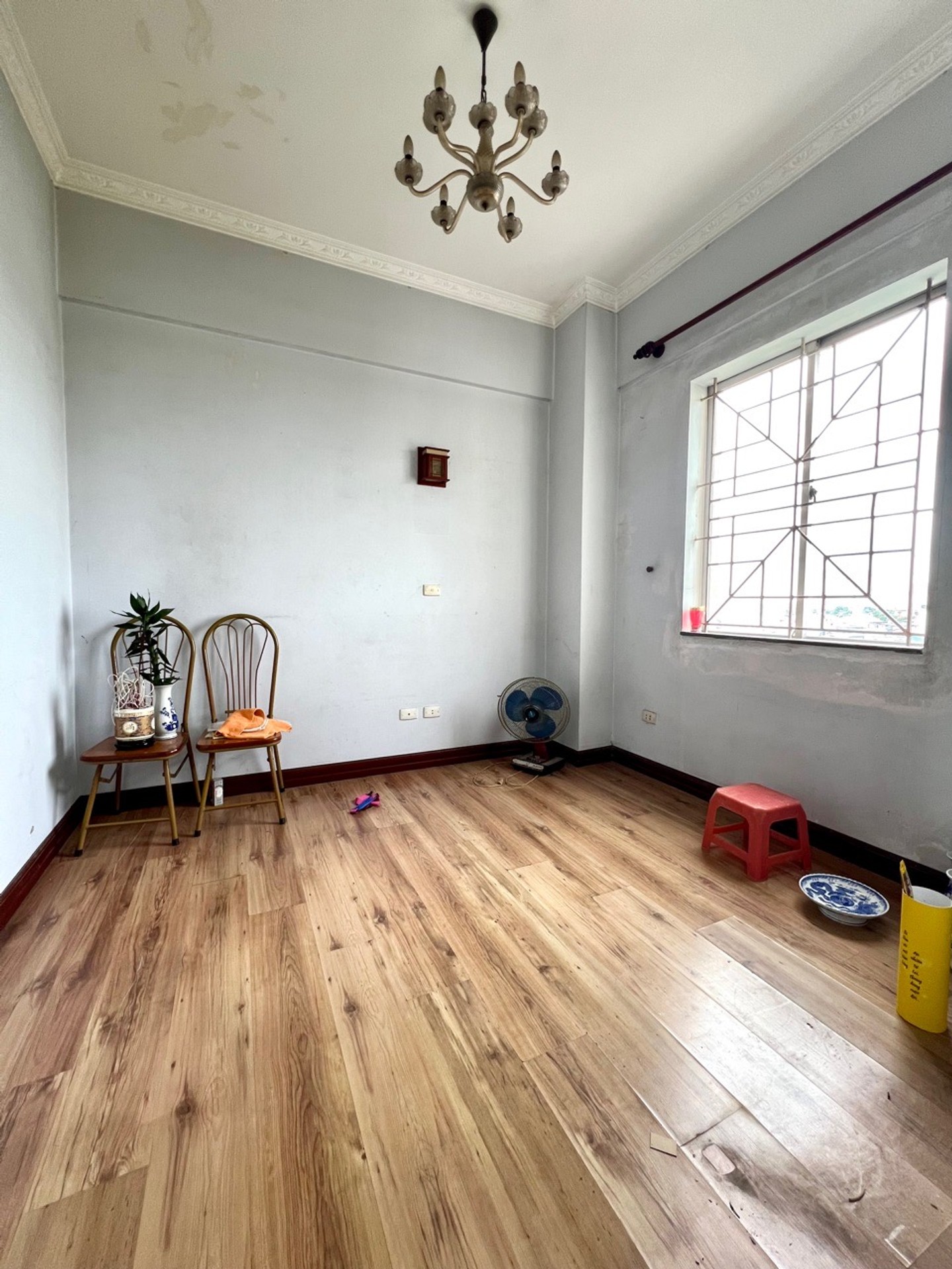 Bán nhà Định Công - diện tích 65m2 8 tầng - Lô góc đẹp - giá 5,8 tỷ