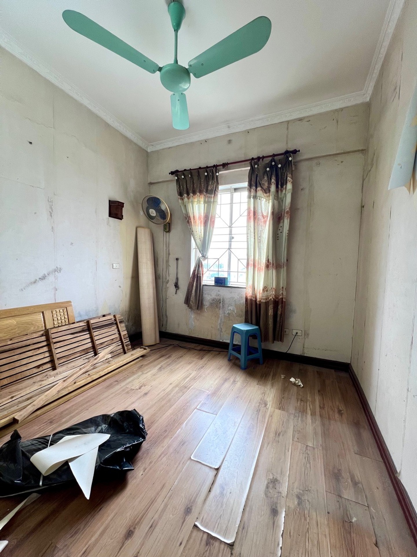 Bán nhà Định Công - diện tích 65m2 8 tầng - Lô góc đẹp - giá 5,8 tỷ