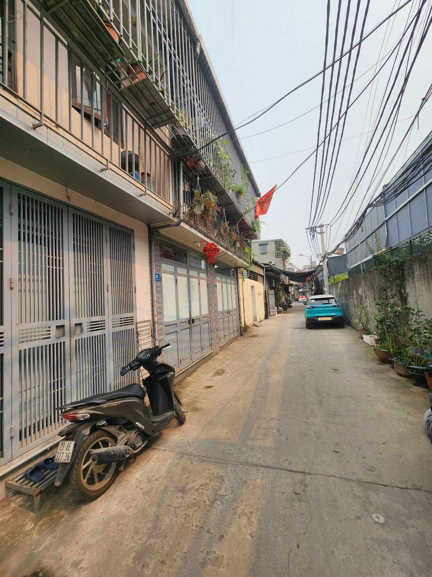 Bán nhà Thanh Lân - diện tích 30m2 2 tầng - Ô tô tránh - giá 3,45 tỷ