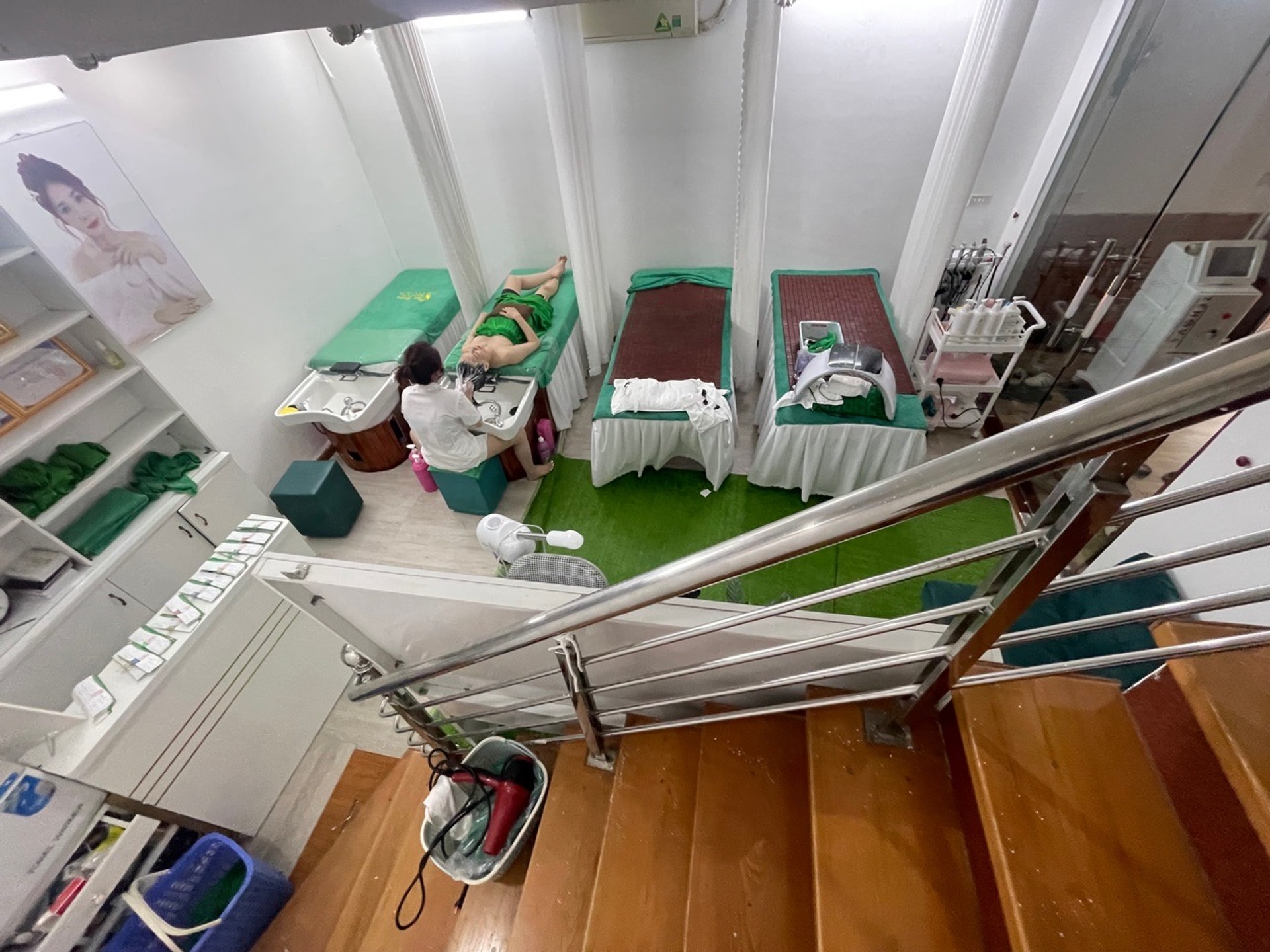 Bán nhà Định Công - diện tích 40m2 2 tầng - SIÊU PHẨM KINH DOANH - giá 3,7 tỷ
