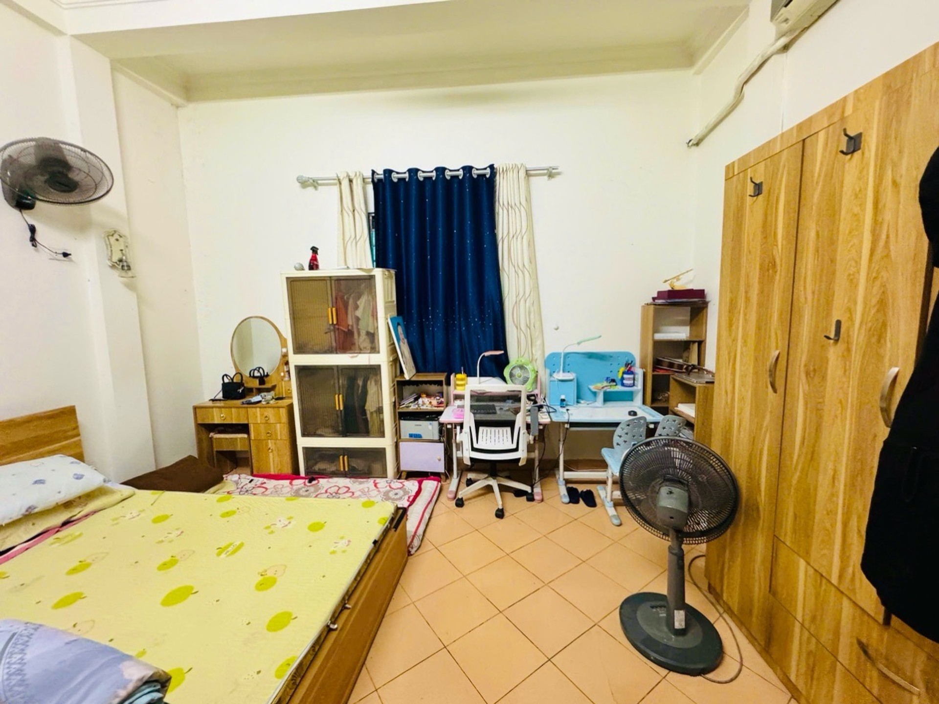 Bán nhà Ngõ chùa Liên Phái - diện tích 20m2 4 tầng - ô tô đỗ cửa - giá 5,3 tỷ