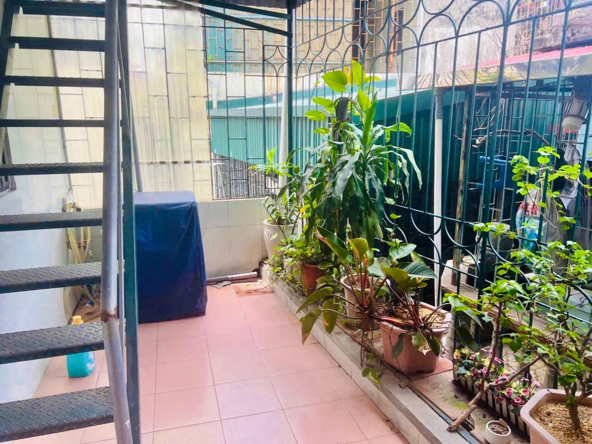 Bán nhà Ngõ chùa Liên Phái - diện tích 20m2 4 tầng - ô tô đỗ cửa - giá 5,3 tỷ