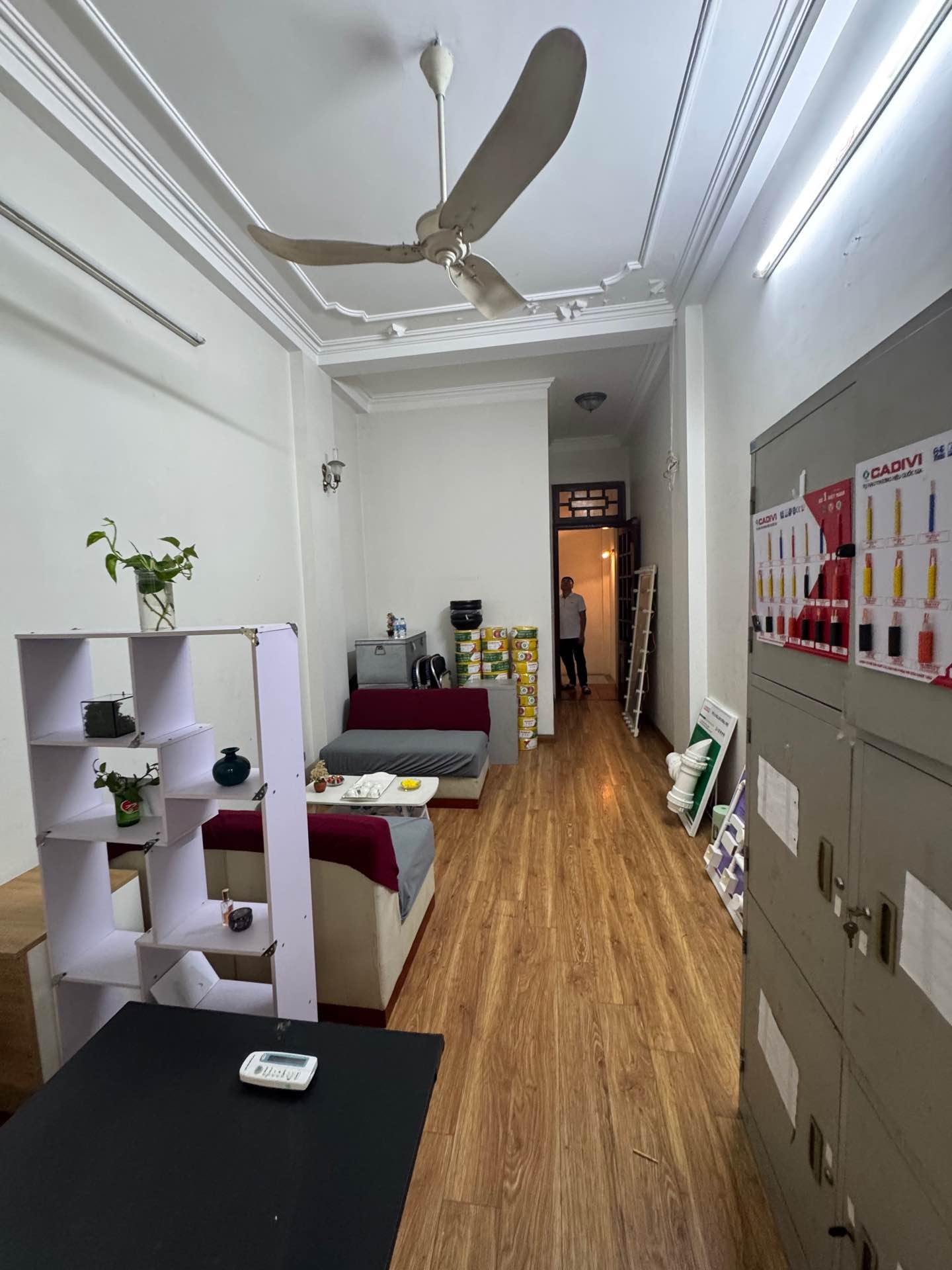 Bán nhà Lê Quý Đôn - diện tích 30m2 6 tầng - Mặt phố kinh doanh sầm uất - giá 25 tỷ