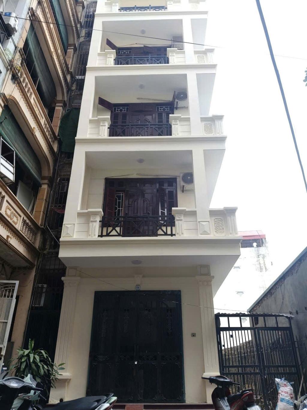 Bán nhà Nguyễn Thị Định - diện tích 69m2 5 tầng - Ô TÔ TRÁNH - giá 31,5 tỷ