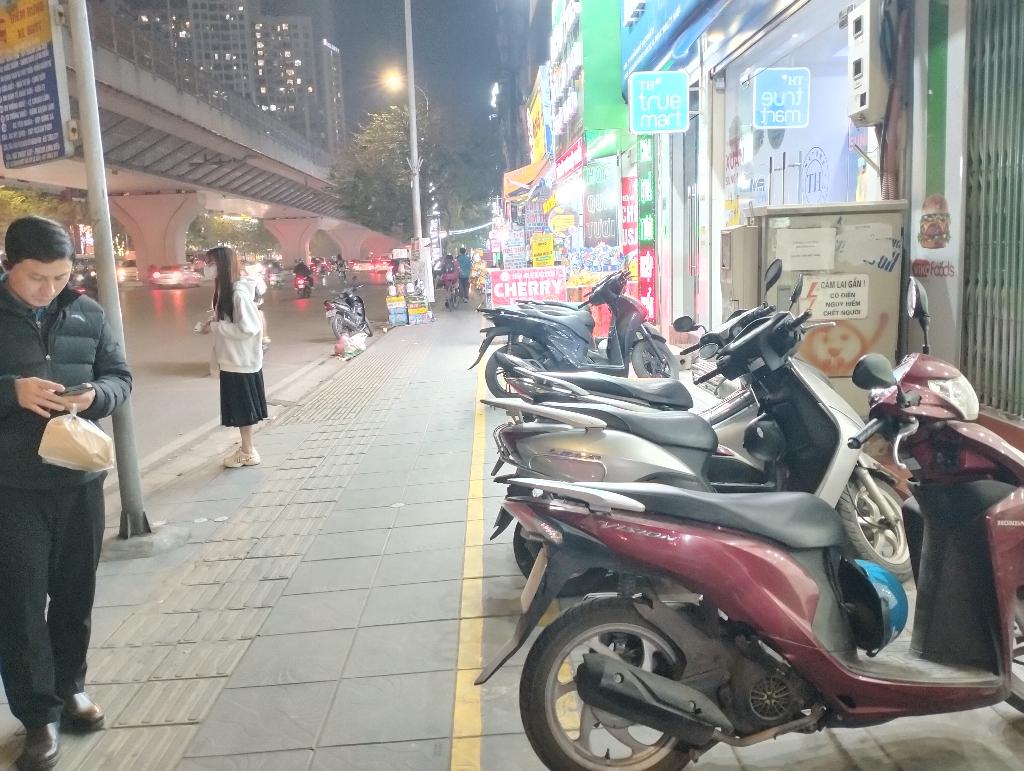 Bán nhà Minh Khai - diện tích 57m2 3 tầng - Mặt phố kinh doanh đỉnh - giá 25 tỷ