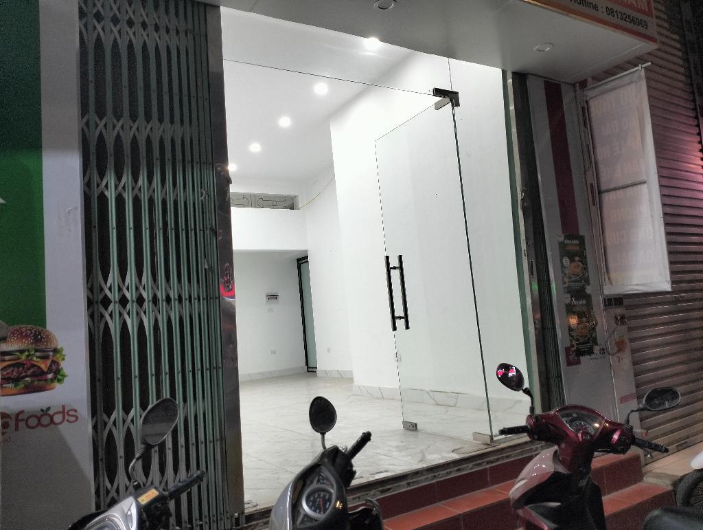 Bán nhà Minh Khai - diện tích 57m2 3 tầng - Mặt phố kinh doanh đỉnh - giá 25 tỷ