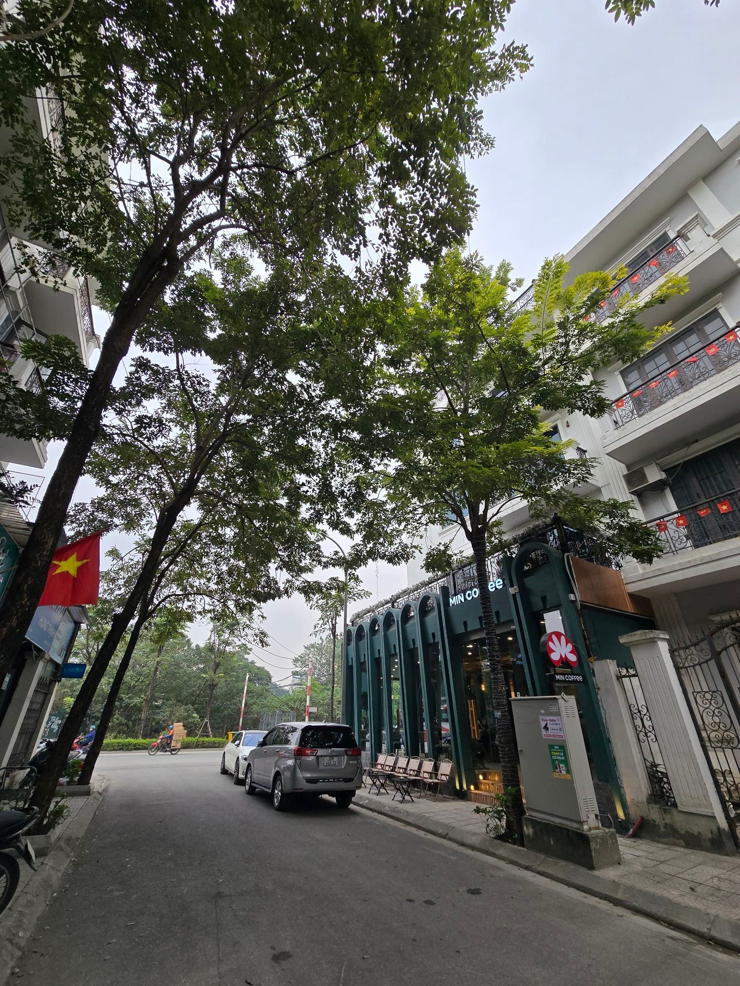 Bán nhà KĐT Đại Kim - diện tích 138.7m2 5 tầng - Lô góc 2 mặt thoáng - giá 74,5 tỷ