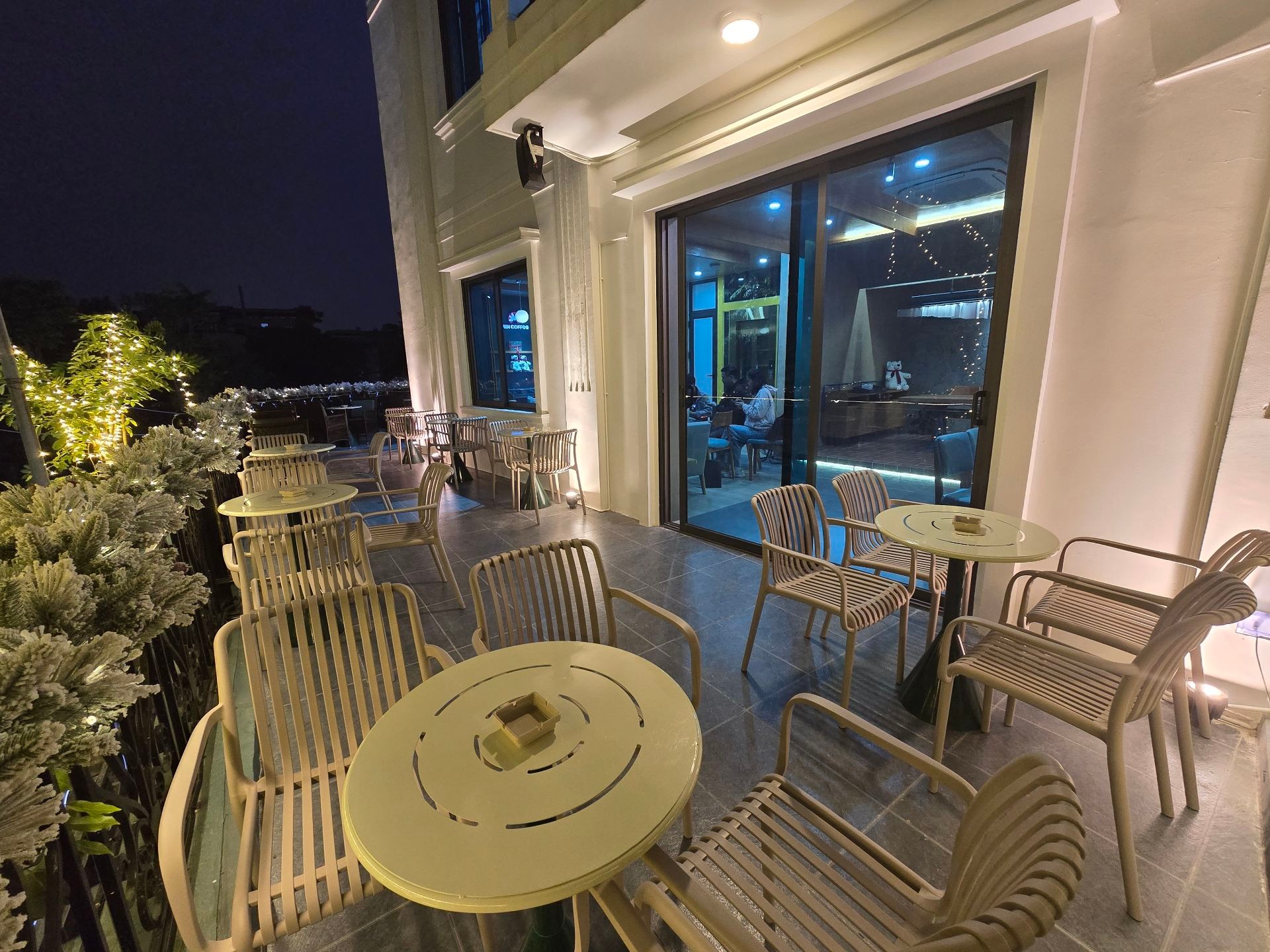 Bán nhà KĐT Đại Kim - diện tích 138.7m2 5 tầng - Lô góc 2 mặt thoáng - giá 74,5 tỷ