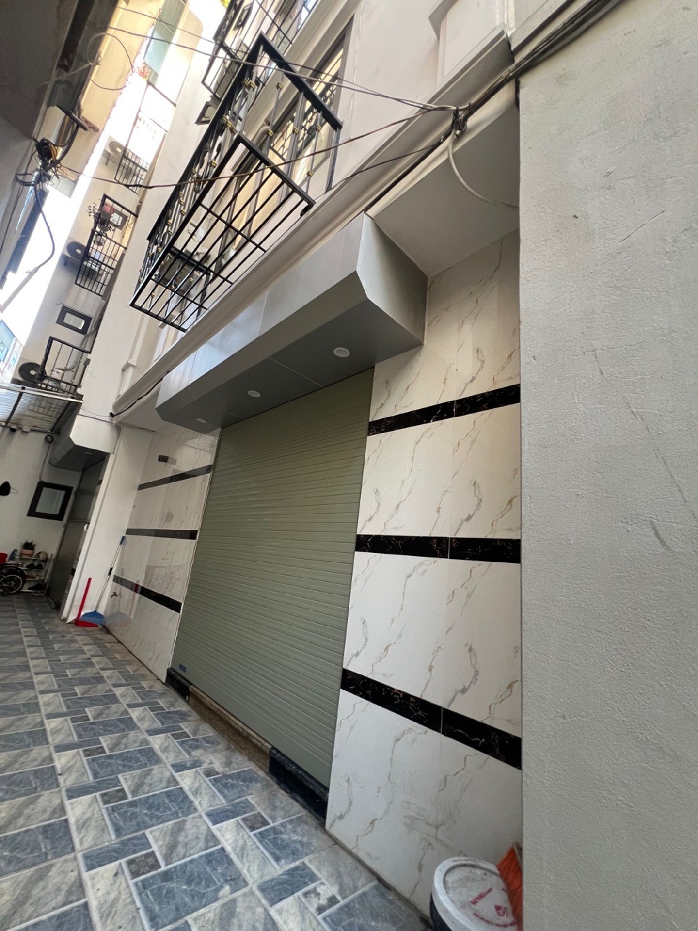 Bán nhà Phố Đại Đồng - diện tích 54m2 5 tầng - Ô TÔ GẦN - giá 7,1 tỷ