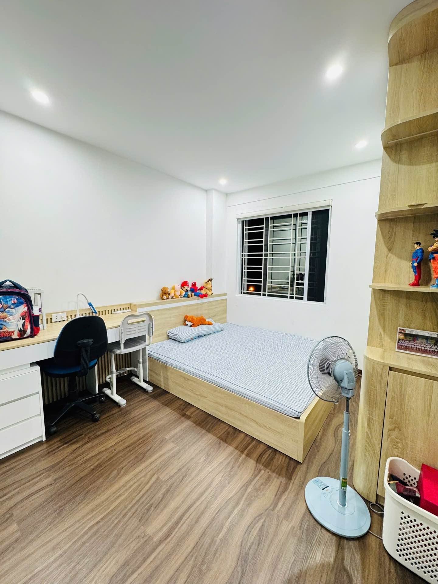 Bán nhà Nơ3 Linh đàm - diện tích 75m2 1 tầng - Ô tô đỗ sảnh - giá 6,26 tỷ