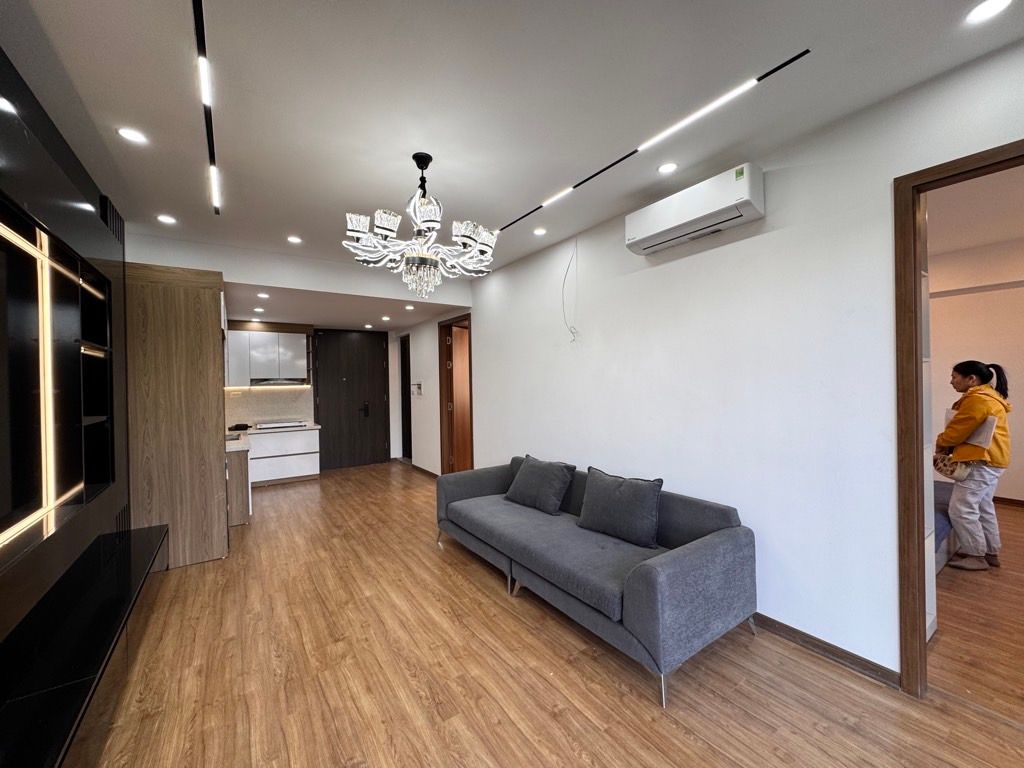 Bán nhà Tân Mai - diện tích 64m2 5 tầng - Lô góc thoáng vĩnh viễn - giá 5,35 tỷ
