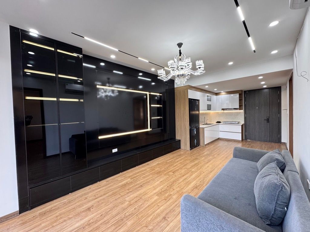 Bán nhà Tân Mai - diện tích 64m2 5 tầng - Lô góc thoáng vĩnh viễn - giá 5,35 tỷ