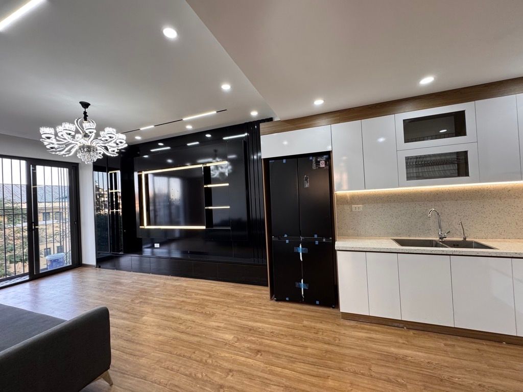 Bán nhà Tân Mai - diện tích 64m2 5 tầng - Lô góc thoáng vĩnh viễn - giá 5,35 tỷ