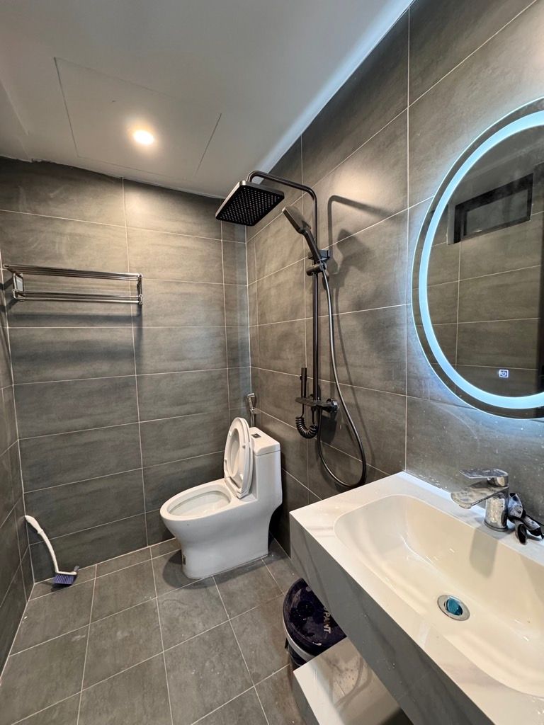 Bán nhà Tân Mai - diện tích 64m2 5 tầng - Lô góc thoáng vĩnh viễn - giá 5,35 tỷ