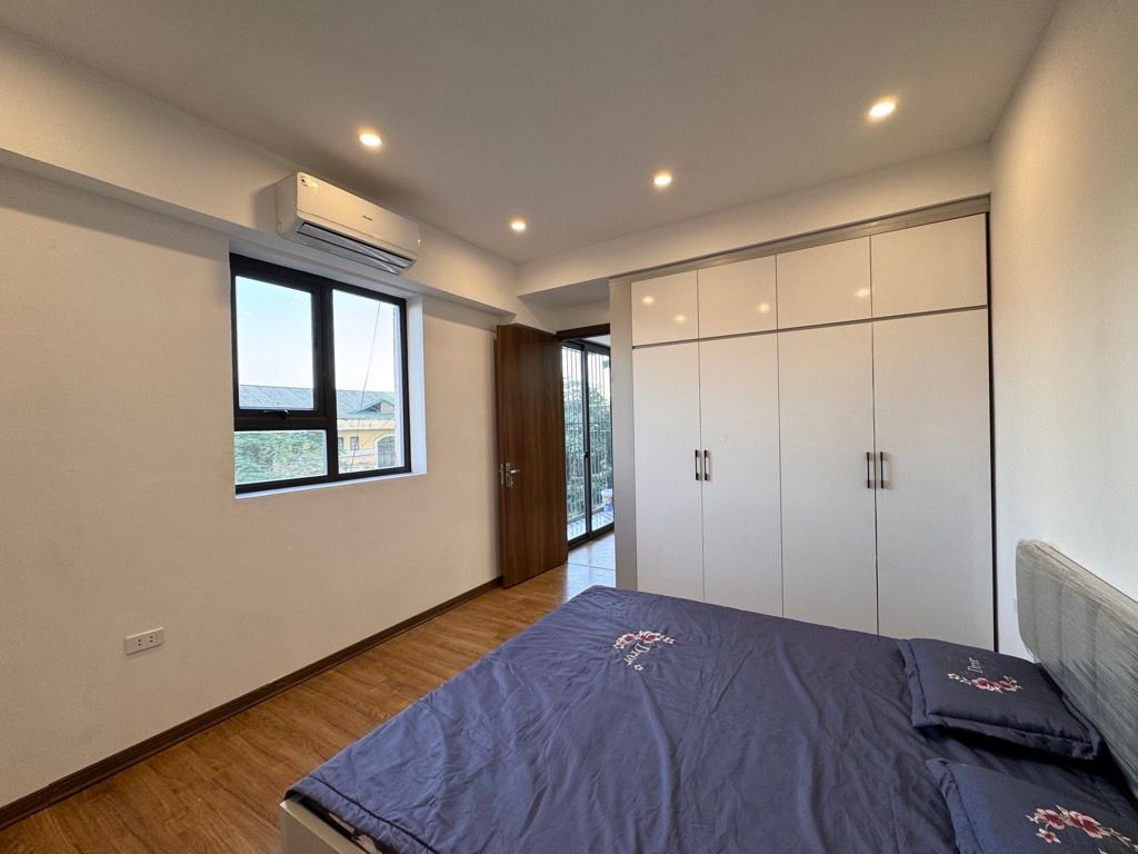 Bán nhà Tân Mai - diện tích 64m2 5 tầng - Lô góc thoáng vĩnh viễn - giá 5,35 tỷ
