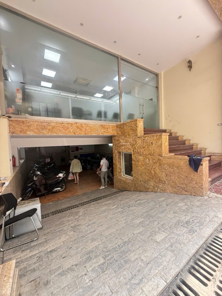 Bán nhà Lô 5B Khu ĐTM Trung Yên - diện tích 98,3m2 8 tầng - ô tô tránh - giá 56 tỷ