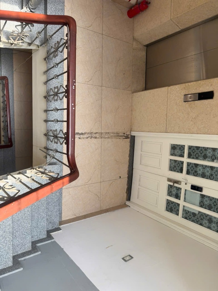 Bán nhà Lô 5B Khu ĐTM Trung Yên - diện tích 98,3m2 8 tầng - ô tô tránh - giá 56 tỷ