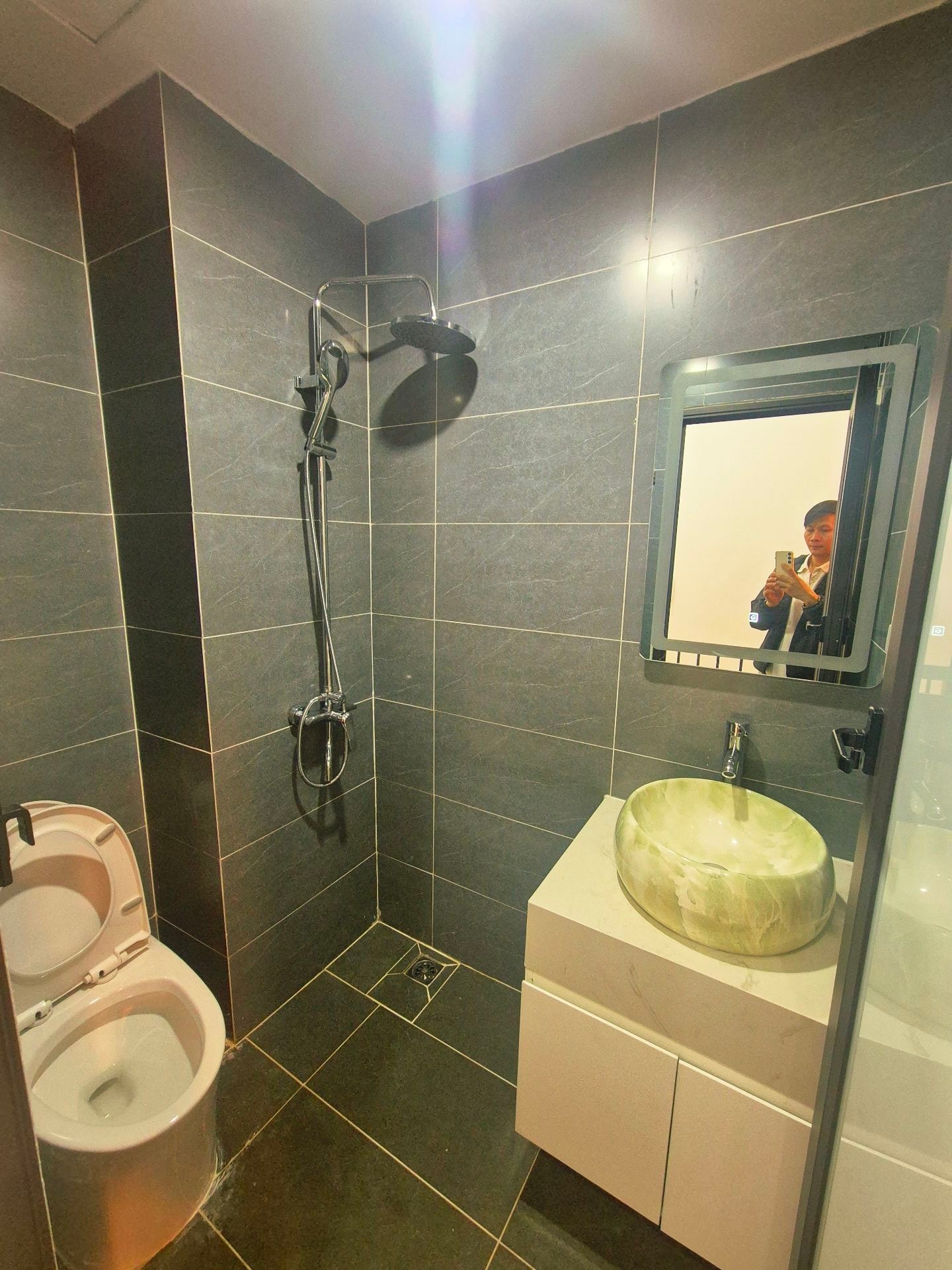 Bán nhà Nguyễn Công Trứ - diện tích 12m2 2 tầng - Nhà đẹp long lanh - giá 4,15 tỷ
