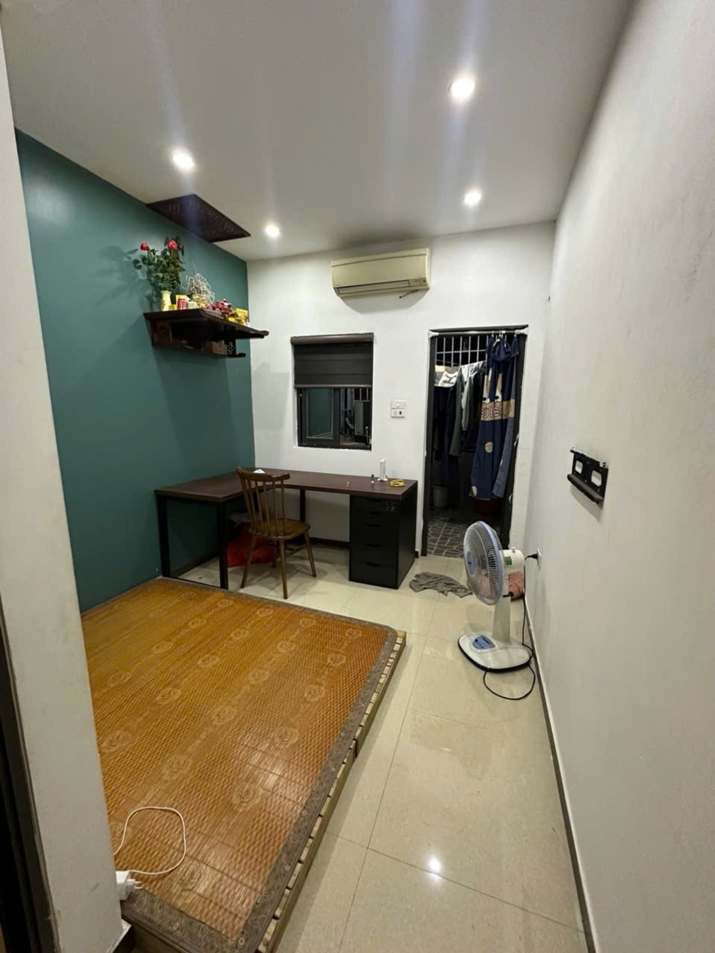 Bán nhà Ngõ Chùa Liên Phái - diện tích 19m2 3 tầng - Nhà ngõ thông, gần ô tô - giá 6,15 tỷ