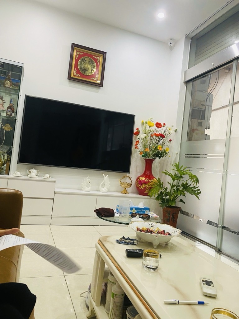 Bán nhà Xã Đàn - diện tích 45,2m2 5 tầng - Nhà lô góc 2 mặt ngõ - giá 46 tỷ