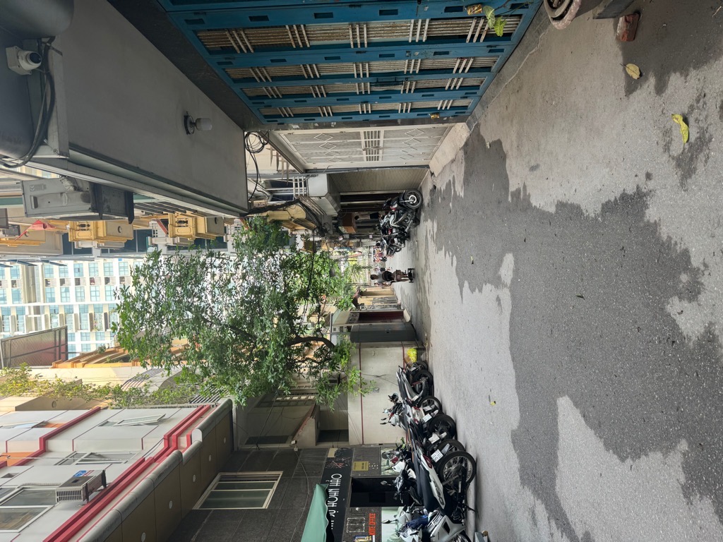 Bán nhà Đại Lộ Thăng Long - diện tích 150m2 1 tầng - Một mặt phố - một mặt ngõ ô tô tránh - giá 25,5 tỷ