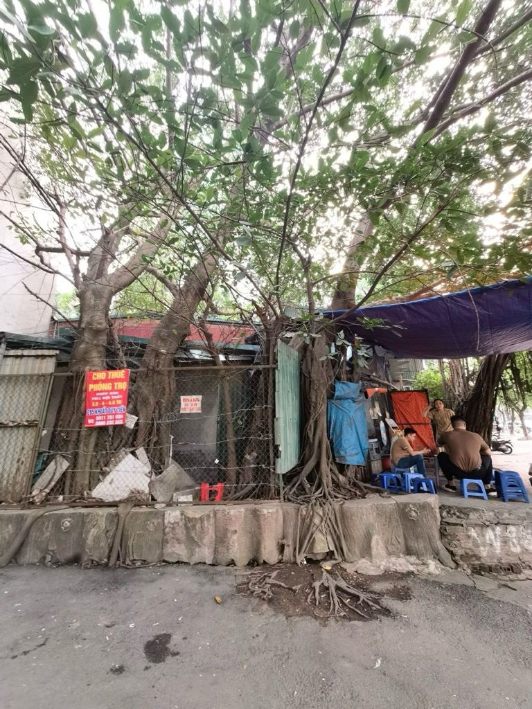 Bán nhà Đại Lộ Thăng Long - diện tích 150m2 1 tầng - Một mặt phố - một mặt ngõ ô tô tránh - giá 25,5 tỷ