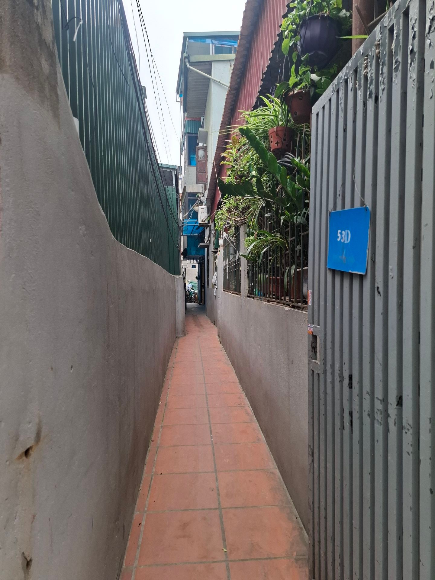 Bán nhà Lĩnh Nam - diện tích 75m2 1 tầng - ngõ thông - giá 9,8 tỷ