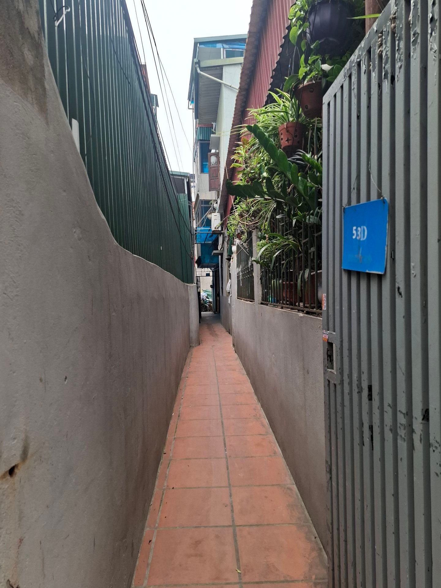 Bán nhà Lĩnh Nam - diện tích 75m2 1 tầng - ngõ thông - giá 9,8 tỷ
