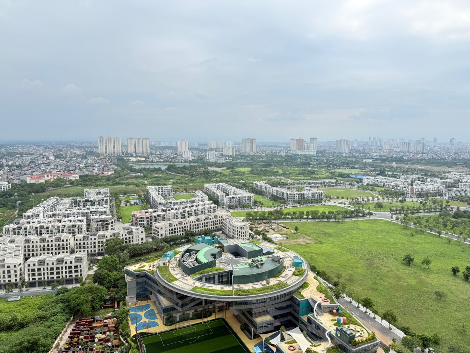 Bán nhà Nguyễn Xiển - diện tích 56m2 1 tầng - Căn góc thoáng sáng - giá 4,6 tỷ