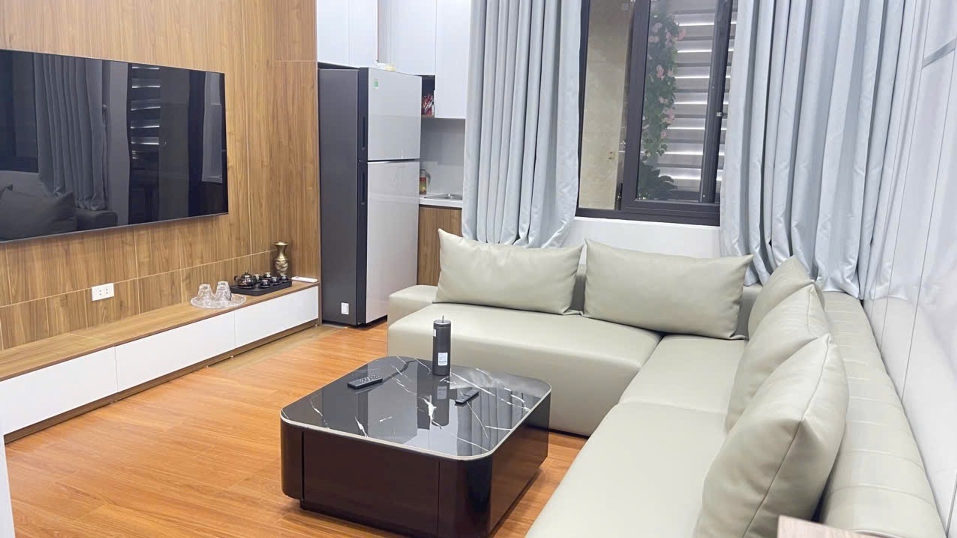 Bán nhà Nguyễn Xiển - diện tích 56m2 1 tầng - Căn góc thoáng sáng - giá 4,6 tỷ
