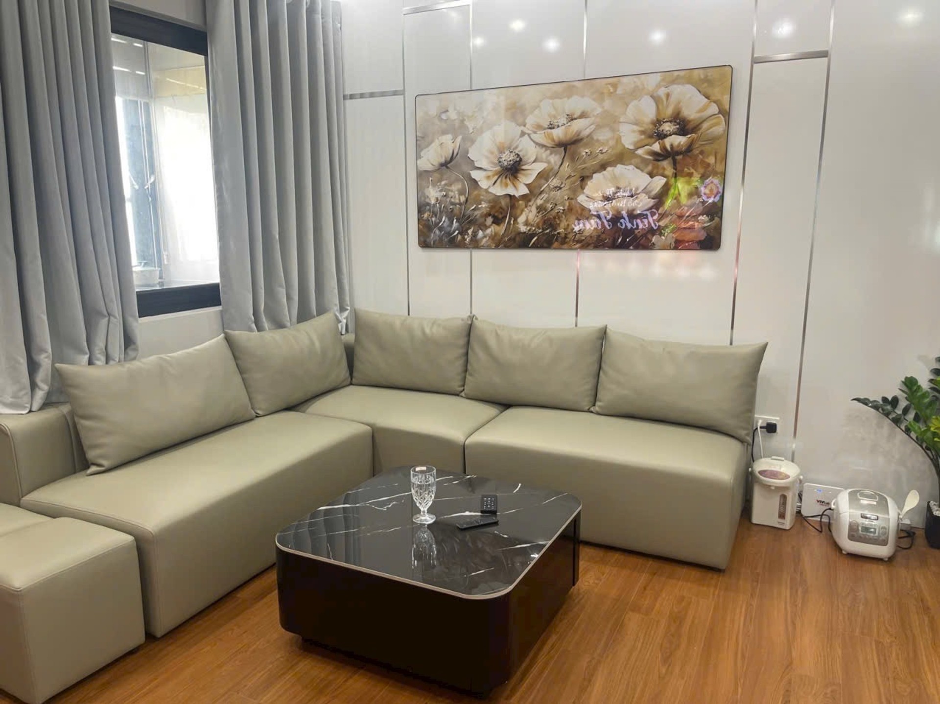 Bán nhà Nguyễn Xiển - diện tích 56m2 1 tầng - Căn góc thoáng sáng - giá 4,6 tỷ