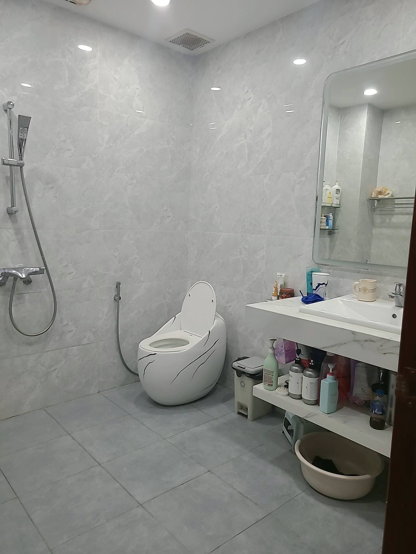 Bán nhà Thọ Lão - diện tích 56m2 7 tầng - Mặt phố khu vực trung tâm - giá 34,5 tỷ